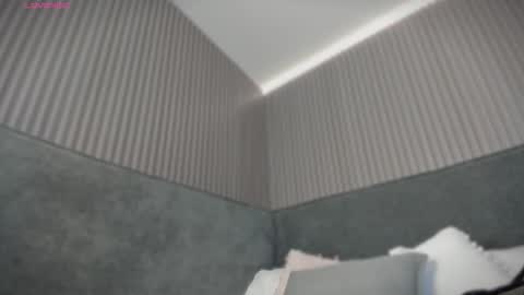 emelie_89 online show from March 2026 11:38:01 AM