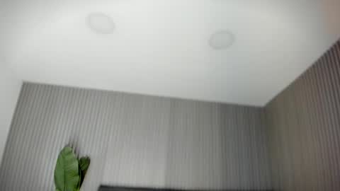 Snapshot of emelie_89 chatting on May 2026 11:37:02 AM emelie_89 online show from May 2026 11:37:02 AM