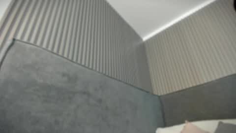 Snapshot of emelie_89 chatting on May 2026 11:18:02 AM emelie_89 online show from May 2026 11:18:02 AM