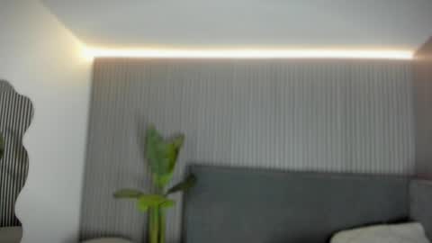 Snapshot of emelie_89 chatting on May 2026 11:39:02 AM emelie_89 online show from May 2026 11:39:02 AM