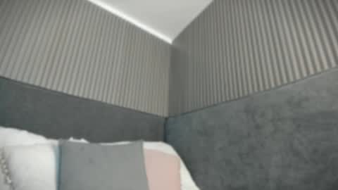 Snapshot of emelie_89 chatting on May 2026 11:31:02 AM emelie_89 online show from May 2026 11:31:02 AM