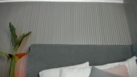 Snapshot of emelie_89 chatting on May 2026 11:29:01 AM emelie_89 online show from May 2026 11:29:01 AM