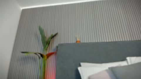 Snapshot of emelie_89 chatting on July 2026 11:50:01 AM emelie_89 online show from July 2026 11:50:01 AM