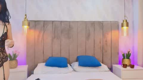 Snapshot of emely_606 chatting on November 2025 02:55:02 AM Emely Antony online show from November 2025 02:55:02 AM