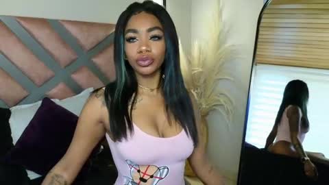 Snapshot of emely_brandon_ chatting on March 2025 07:03:02 PM anyelii online show from March 2025 07:03:02 PM