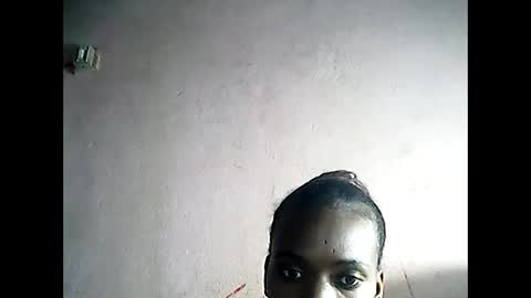 Snapshot of emerence9794 chatting on March 2026 07:06:02 PM Emerence9794 online show from March 2026 07:06:02 PM