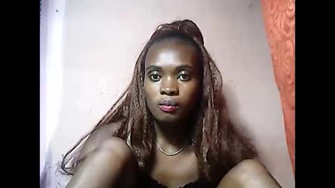 Snapshot of emerence9794 chatting on April 2026 12:38:02 PM Emerence9794 online show from April 2026 12:38:02 PM