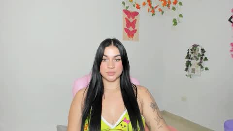 Snapshot of emi_blossom_ chatting on March 2026 04:40:02 PM Emily online show from March 2026 04:40:02 PM