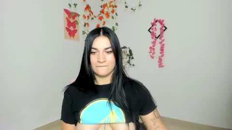 Snapshot of emi_blossom_ chatting on June 2026 03:14:02 PM Emily online show from June 2026 03:14:02 PM