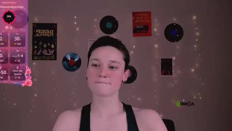 Snapshot of emi_fade chatting on February 2026 09:54:01 AM emi_fade online show from February 2026 09:54:01 AM