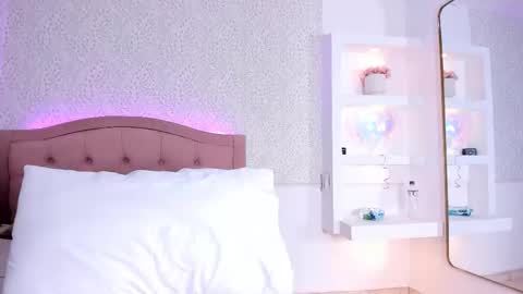 EMILY  online show from March 2026 07:42:01 PM