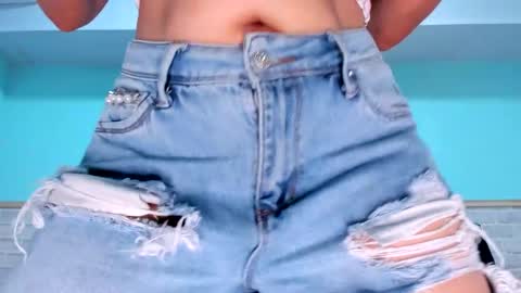 Emily online show from September 2025 12:09:02 PM