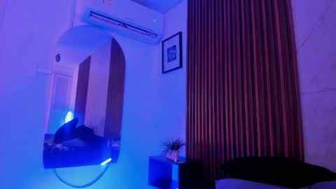   online show from September 2025 12:21:02 AM