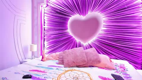 Snapshot of emiilygrace_ chatting on March 2026 11:32:01 AM Emiily Grace online show from March 2026 11:32:01 AM