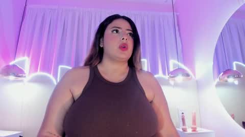 Snapshot of emiilygrace_ chatting on May 2026 11:26:02 AM Emiily Grace online show from May 2026 11:26:02 AM