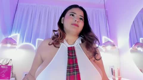 Snapshot of emiilygrace_ chatting on May 2026 11:29:01 AM Emiily Grace online show from May 2026 11:29:01 AM