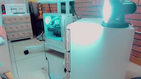 EmillySaenz online show from January 2025 03:39:01 PM