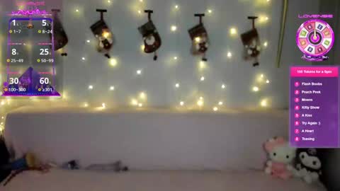 Emili online show from December 2024 11:35:01 AM