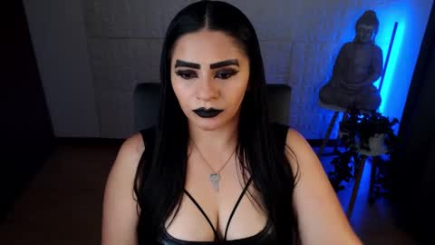 POWERFULL GODDESS EMILI online show from December 2024 01:07:01 AM