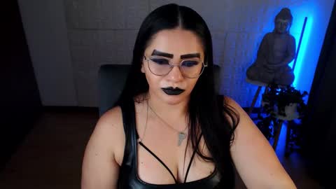 POWERFULL GODDESS EMILI online show from December 2024 04:23:02 AM