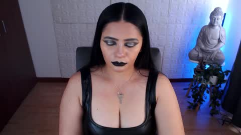 POWERFULL GODDESS EMILI online show from February 2025 07:56:01 PM