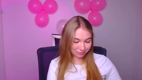 Emilia online show from February 2025 09:10:01 AM