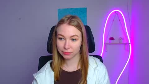 Emilia online show from March 2026 06:30:02 AM