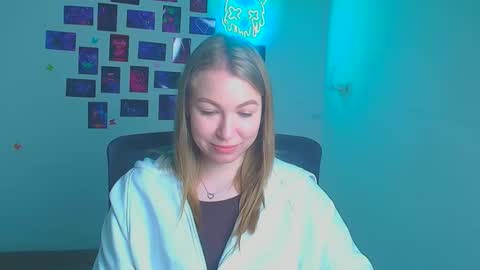 Emilia online show from April 2026 05:43:01 AM