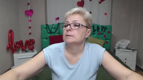 EmiliaGree online show from November 2025 07:03:01 PM