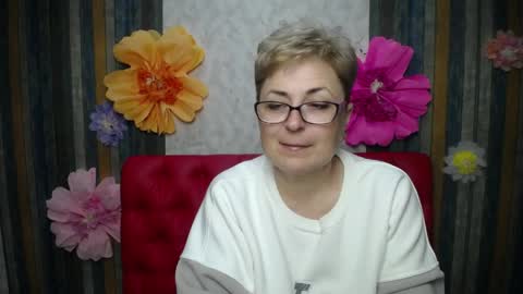 Snapshot of emiliagree chatting on April 2026 05:48:01 PM EmiliaGree online show from April 2026 05:48:01 PM