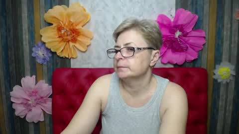 Snapshot of emiliagree chatting on April 2026 05:54:02 PM EmiliaGree online show from April 2026 05:54:02 PM