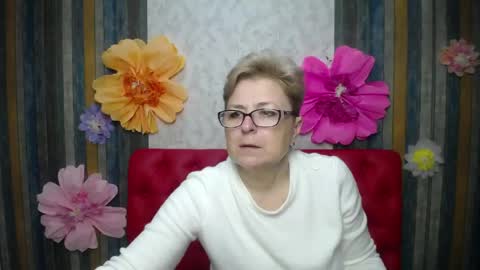 Snapshot of emiliagree chatting on April 2026 05:18:01 PM EmiliaGree online show from April 2026 05:18:01 PM