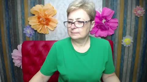 Snapshot of emiliagree chatting on May 2026 05:07:02 PM EmiliaGree online show from May 2026 05:07:02 PM