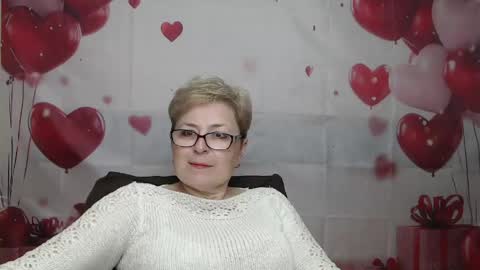 Snapshot of emiliagree chatting on May 2026 05:45:02 PM EmiliaGree online show from May 2026 05:45:02 PM