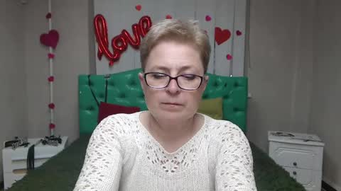 Snapshot of emiliagree chatting on May 2026 06:35:02 PM EmiliaGree online show from May 2026 06:35:02 PM
