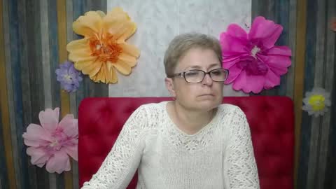 Snapshot of emiliagree chatting on May 2026 06:27:01 PM EmiliaGree online show from May 2026 06:27:01 PM