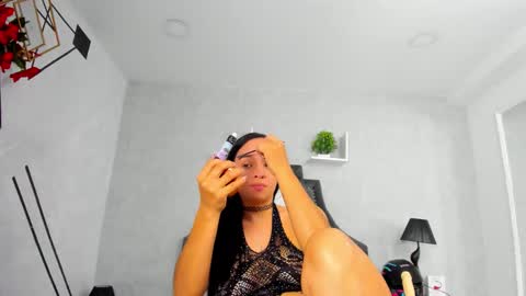 EmiliaRose online show from November 2025 08:52:01 PM