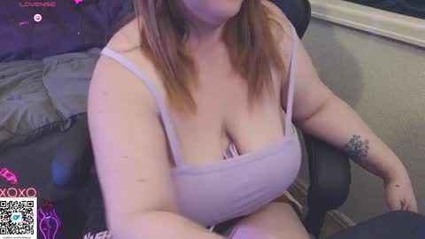 Snapshot of emiliefoxx chatting on March 2025 09:51:01 PM emilie foxx online show from March 2025 09:51:01 PM