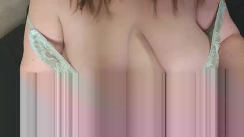 emilie foxx online show from February 2026 05:18:02 PM