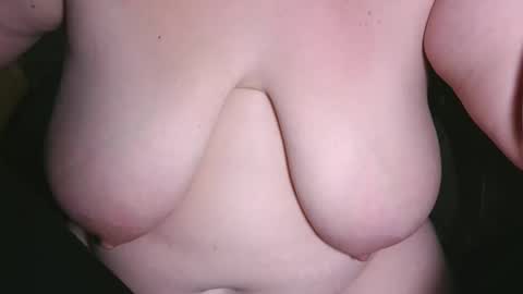 Snapshot of emiliefoxx chatting on May 2026 02:39:01 AM emilie foxx online show from May 2026 02:39:01 AM