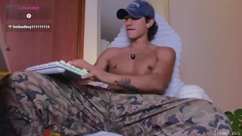 emilio_rivs online show from May 2026 11:57:01 PM