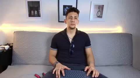 EMILIOCUM online show from July 2026 05:02:01 AM