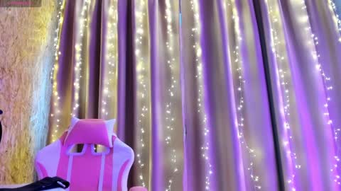 Emiliya online show from February 2025 02:17:02 AM