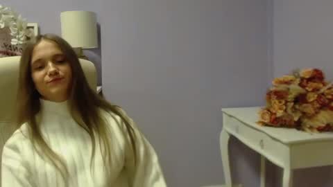 Snapshot of emilly_lust99 chatting on December 2024 01:49:02 PM Emilly online show from December 2024 01:49:02 PM