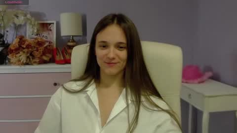 Snapshot of emilly_lust99 chatting on January 2025 10:51:02 AM Emilly online show from January 2025 10:51:02 AM