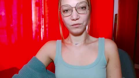 Emilly online show from February 2026 06:40:02 AM