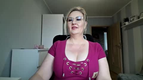 EmillyLove online show from March 2026 02:55:01 PM