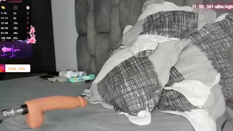 Emily online show from February 2026 10:33:01 AM