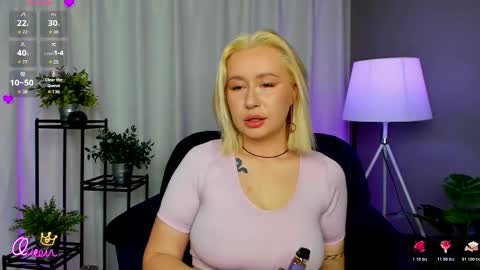 Emily  Bliss online show from February 2026 08:43:01 PM