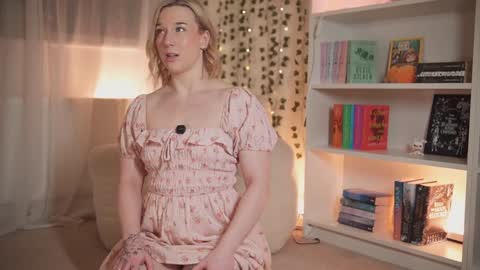 Em -  online show from January 2025 09:36:02 PM